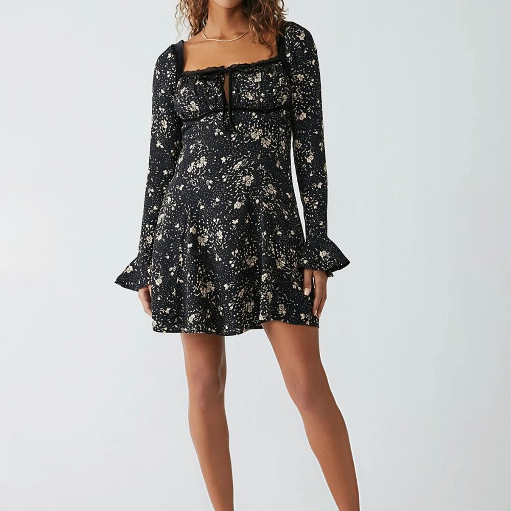 Free People Tess Mini Dress – Black Floral (Size S)
